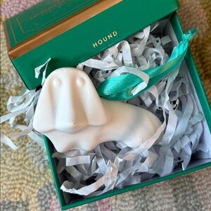 Jonathan Adler Porcelain Ornament HOUND NWT in box